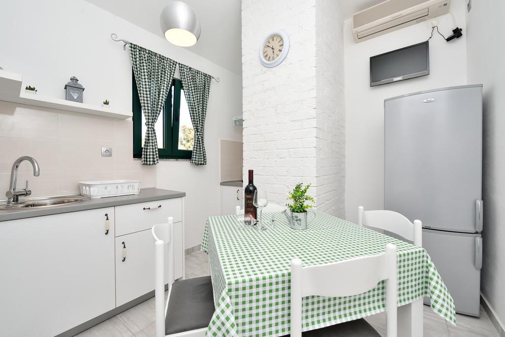 ביבינייה Holiday Home Jakov מראה חיצוני תמונה