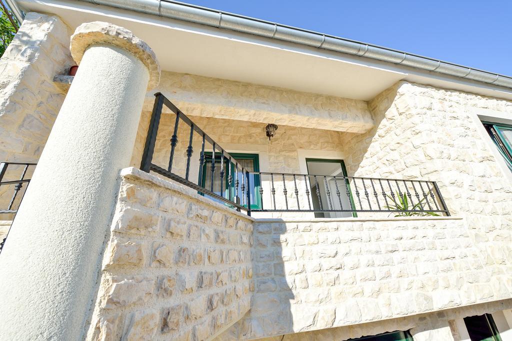 ביבינייה Holiday Home Jakov מראה חיצוני תמונה